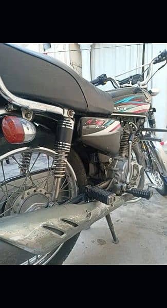 Honda 125 Bike sell 4