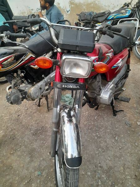 united 125 cc 0