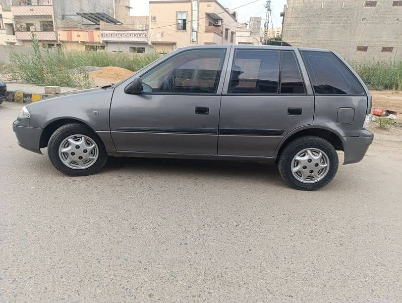 Suzuki Cultus VXR 2015 10