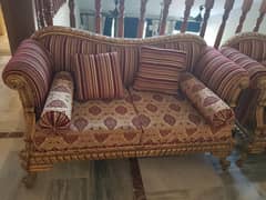 7 Seater Sofa made with sheesham wood, molty foam and mettalic leafin