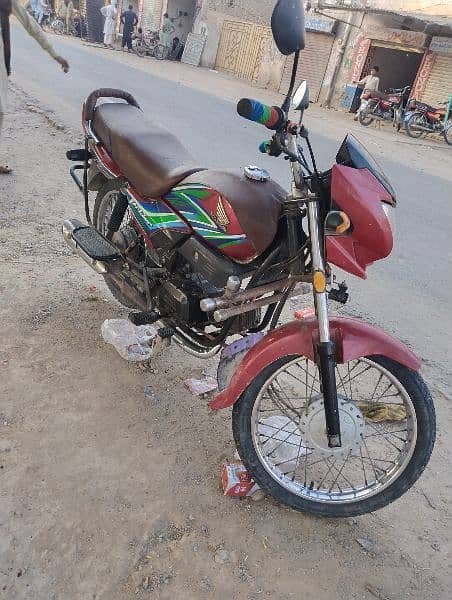 Honda Pridor 100 cc bike 5