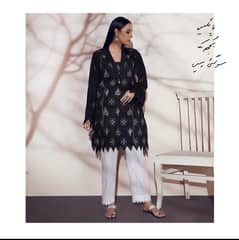 zahalawn#sale#blackandwhite#embroidery#shirt