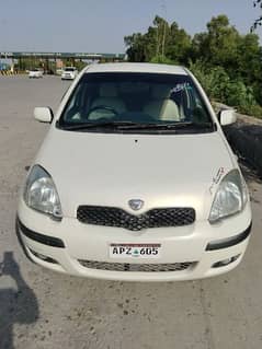 Toyota Vitz 2004