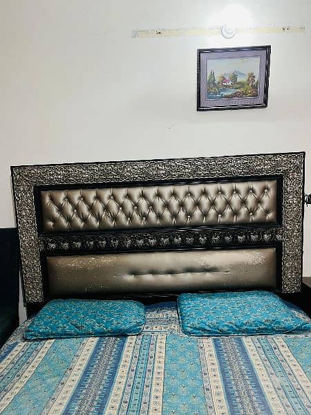 urgenr sale bed set 1