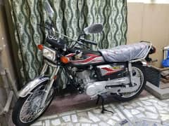 Honda CG 125 2024 Model brand new condition only 2200 km driven