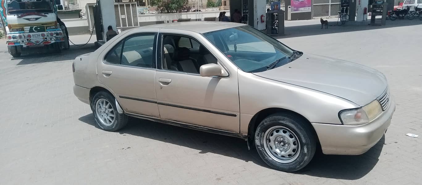 Nissan Sunny 1997 12