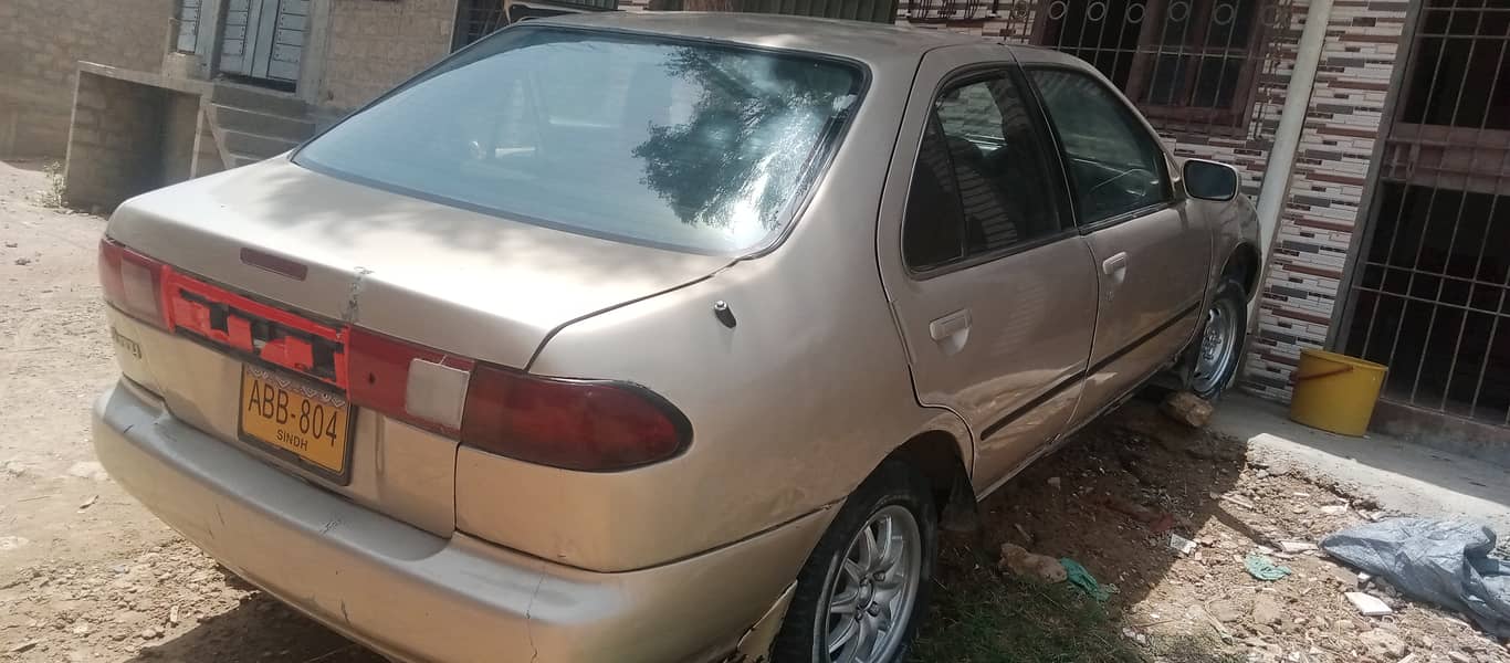 Nissan Sunny 1997 15