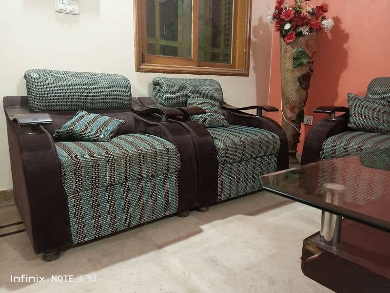 7 seater Sofa Set is available for sale 1