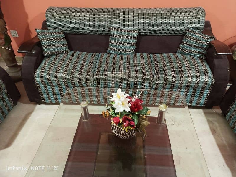 7 seater Sofa Set is available for sale 3