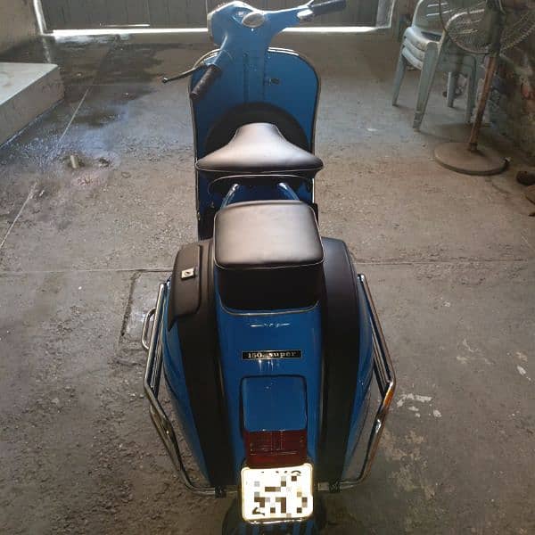 Vespa Super 1977 1