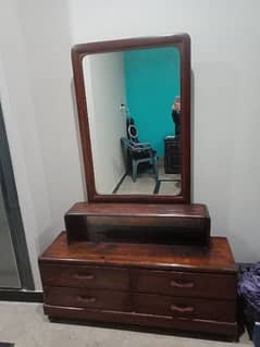 Dressing table with new mirror.