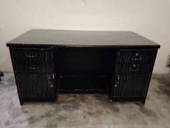 computer counter urgent for sale 03264719628 is PE rabta kare