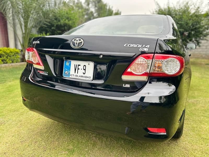 Toyota Corolla GLI 2012 3