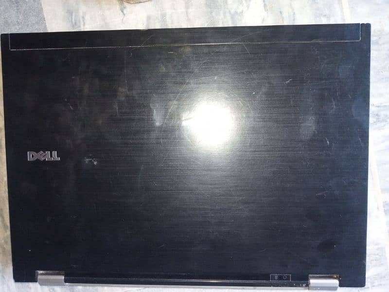 Dell Latitude 1