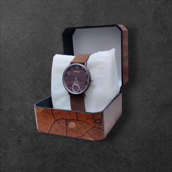 Women's Analogue watch 1