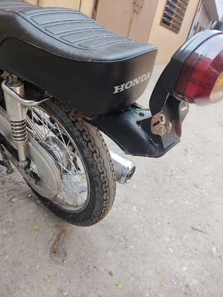 Honda 125 braket 4