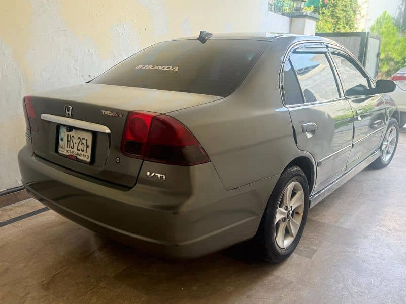 Honda Civic VTi Oriel 2004 | Army Officer Driven | Affordable car 4