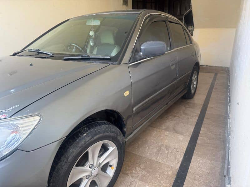 Honda Civic VTi Oriel 2004 | Army Officer Driven | Affordable car 10