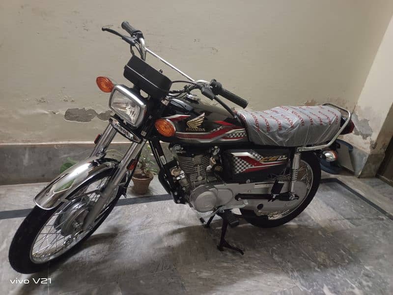 HONDA 125 (0303556695) LIKE NEW 4