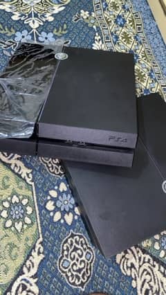 PS4 fat model