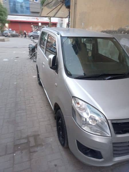 Suzuki Wagon R 2016 3