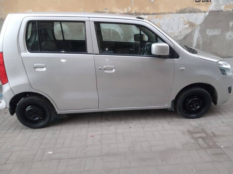 Suzuki Wagon R 2016 7