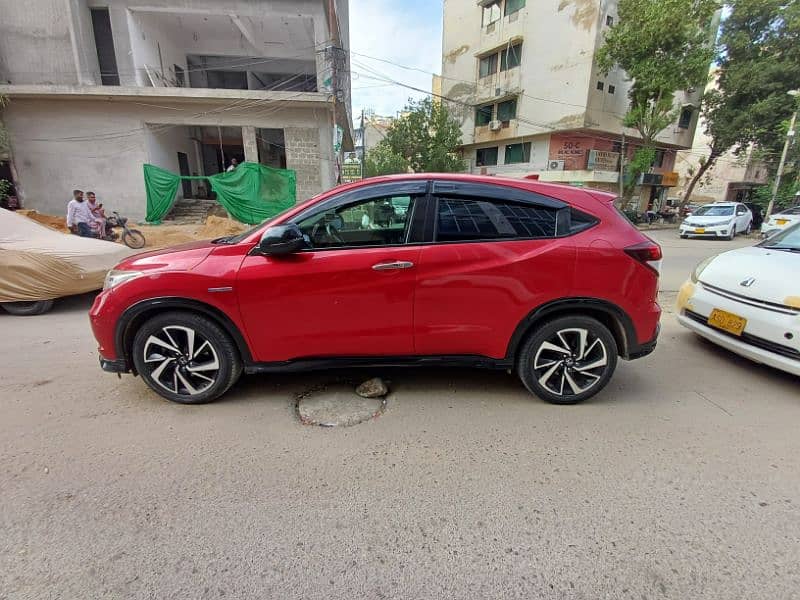 Honda Vezel 2016 1