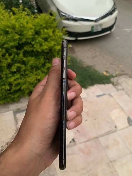 Iphone Xs Max , 256Gb, PTA APPROVED, Dual Sim 1