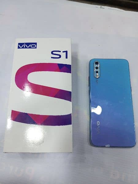 vivo s1 8/256 5