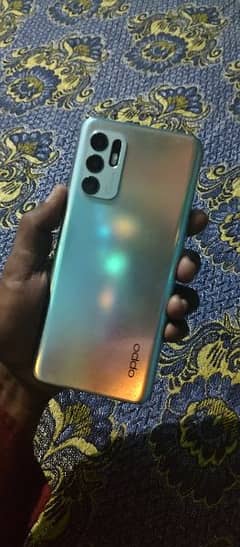 Oppo Reno6 8+8GB/128 pta Approved