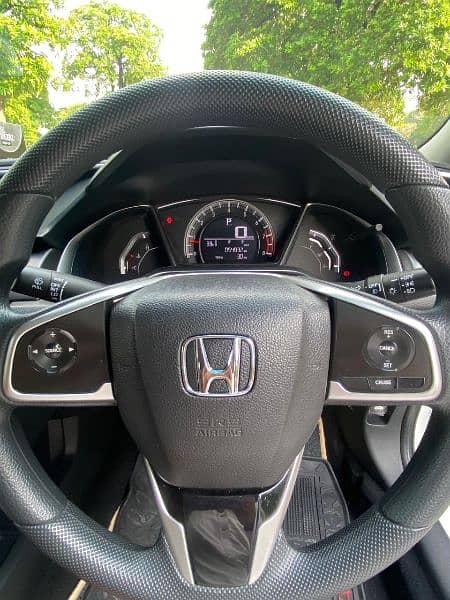 Honda Civic Oriel 2018 5