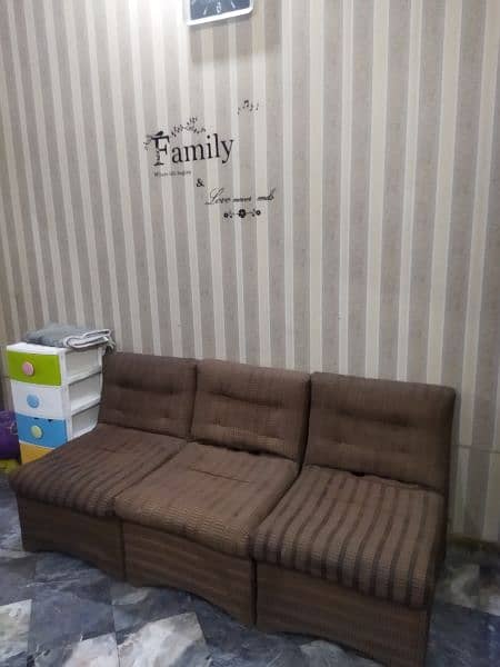 Used Sofa set but in good condition. 4sofas 3