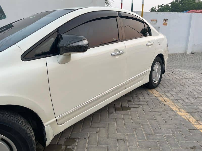 Honda Civic Hybrid 2013 Geniune Car 4