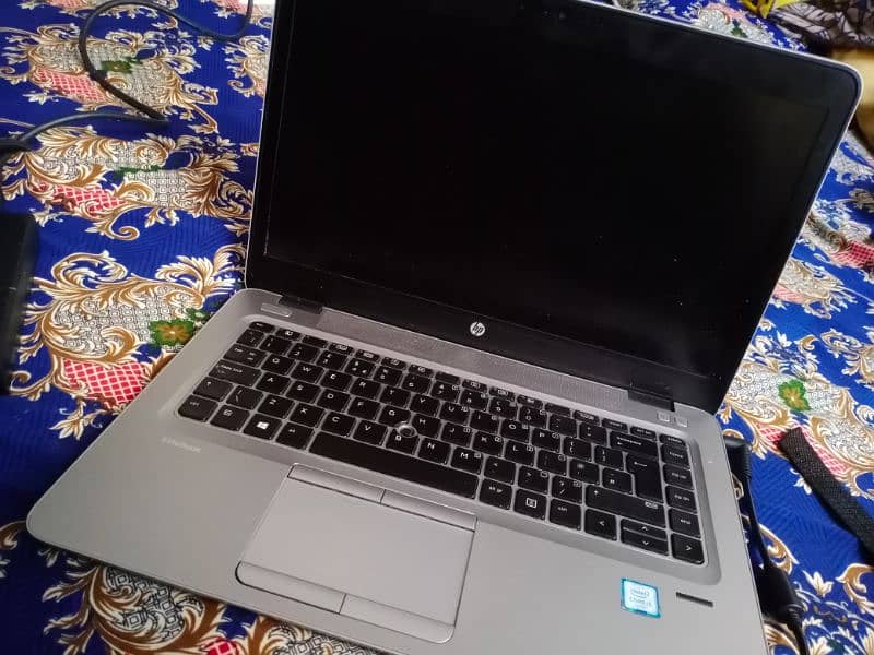 HP Elite Book core i5 6th generation window 10 pro Version 22Hs too 1