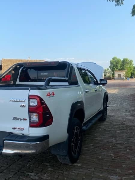 Toyota Hilux Revo 2.8 Disel 2