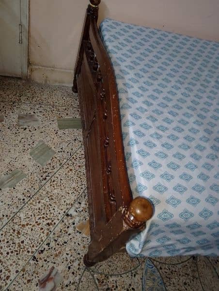 single bed 2