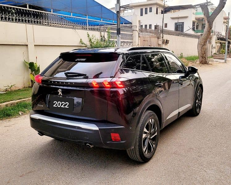 Peugeot 2008 Allure 2022 panaromic roof 4