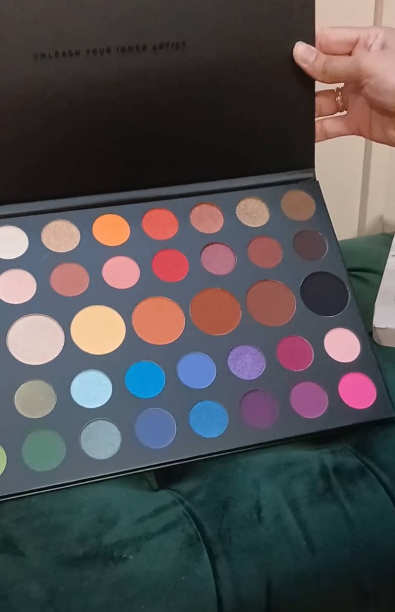 Morphe x James Charles 2