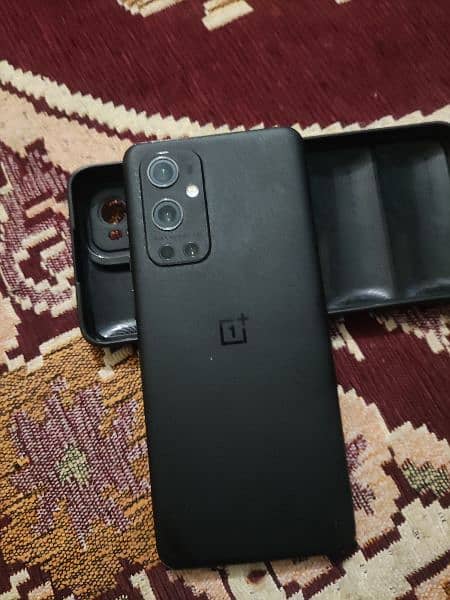 One Plus 9Pro 1