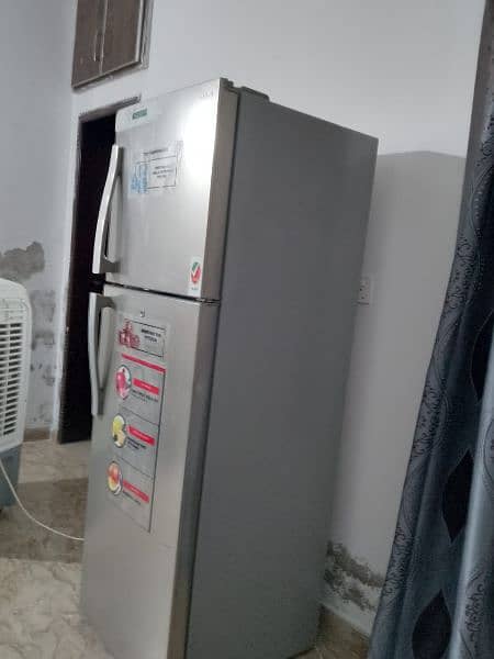 UAE Fridge for sale nikia company 5