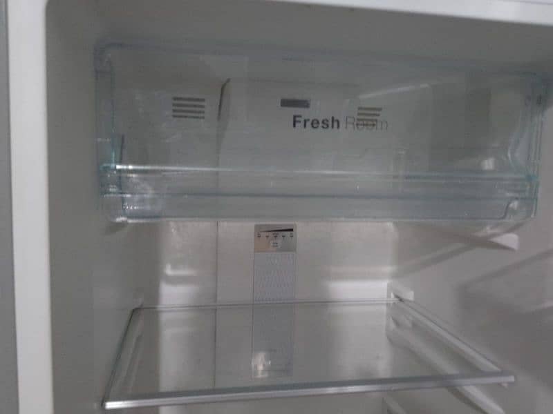 UAE Fridge for sale nikia company 14