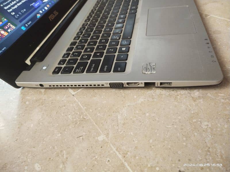 Selling Asus laptop 1