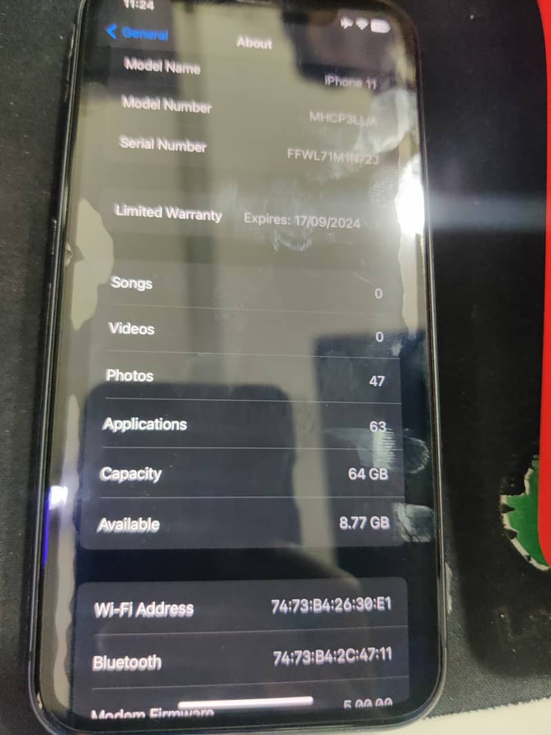 Iphone 11 Black Colour 64Gb 6