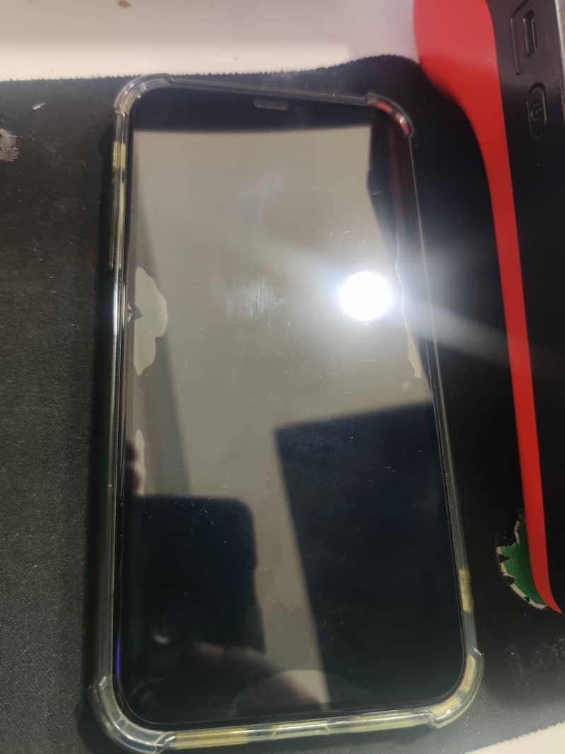 Iphone 11 Black Colour 64Gb 9