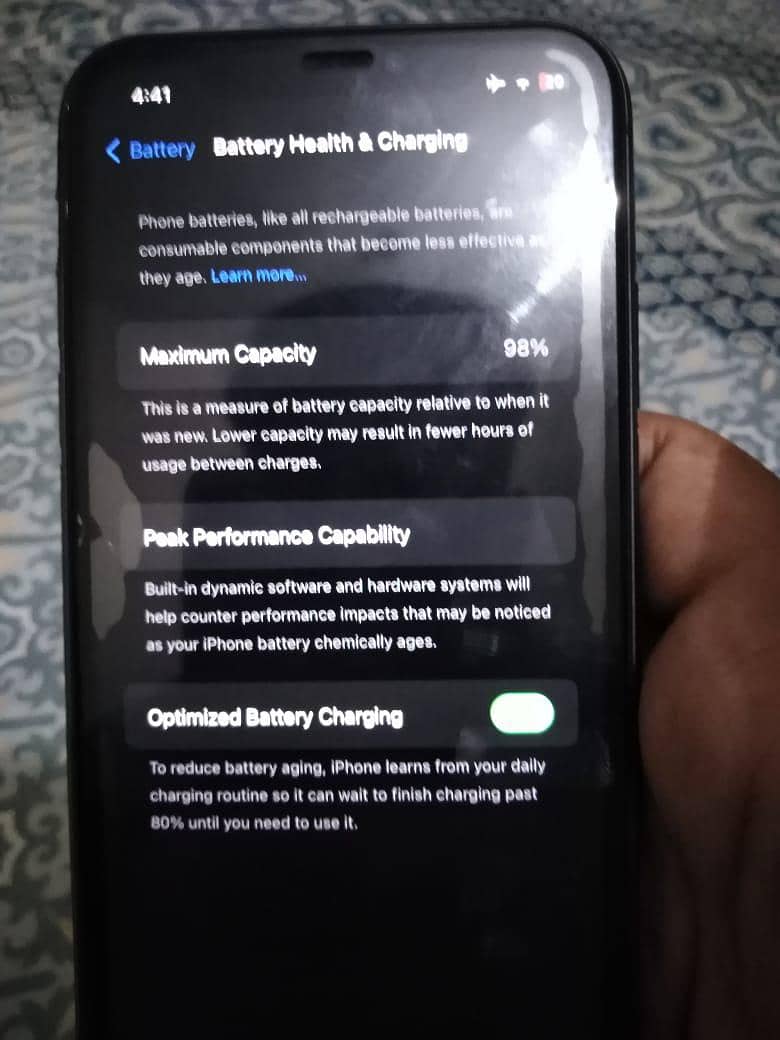 Iphone 11 Black Colour 64Gb 10