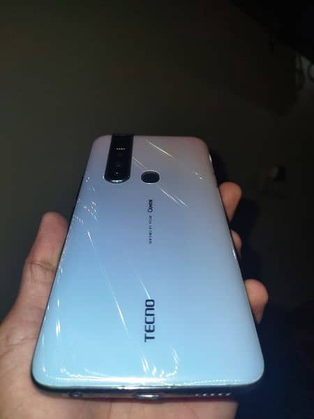 Tecno Camon 15 pro (Popup camera) 0