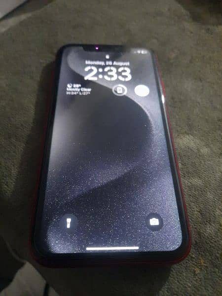 iPhone 11 64gb Red 2