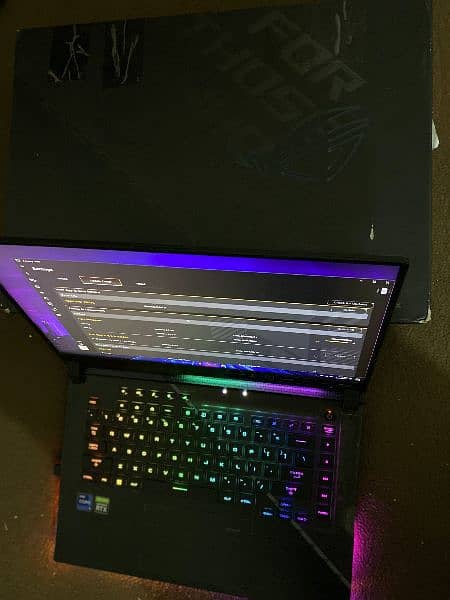 Gaming Laptop Asus rog scar 15 9