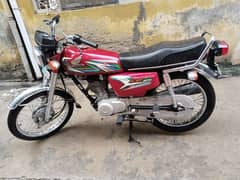 Honda cg125 2023 model Islamabad number lush condition