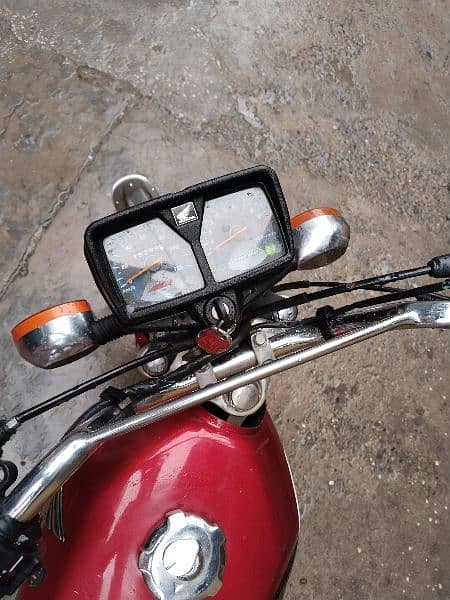 Honda cg125 2023 model Islamabad number lush condition 2